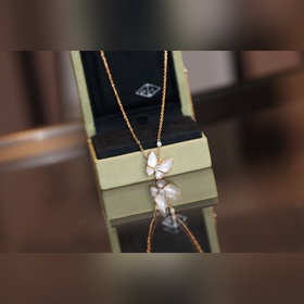 [原單對(duì)版] (配全套包裝) 梵克雅寶 Van Cleef & Arpels項(xiàng)