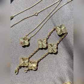 [原單對(duì)版]項(xiàng)鍊+手鍊 梵克雅寶 Van Cleef & Arpels鐳射車花手