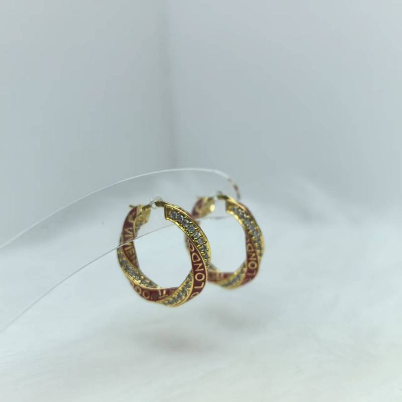 西太後薇薇安耳環ROZALIA滿鑽耳釘土星耳圈