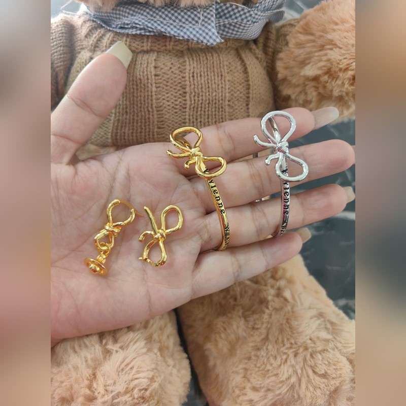 西太後25新款土星蝴蝶結手環耳環現貨