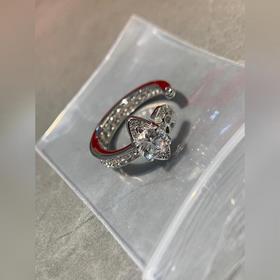 [原單對版] (配全套包裝) 西太後土星鑲鑽戒指Vivienne Westwo