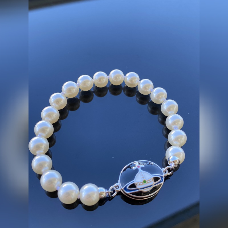 西太後手鍊 VIVIENNE WESTWOOD 磁鐵扣搪瓷珍珠手鍊 白金