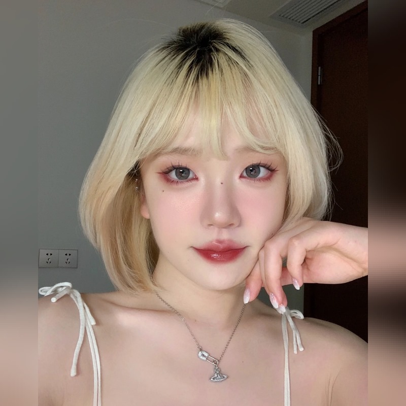 上身圖參考 又酷又溫柔 別針滿鑽土星項鍊 Vivienne Westwood