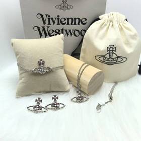 西太後鉚釘粉鑽平面項鍊+手鍊+耳釘套裝