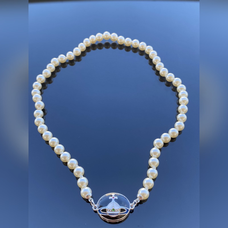西太後項鍊 VIVIENNE WESTWOOD 磁鐵扣搪瓷珍珠項鍊 白金