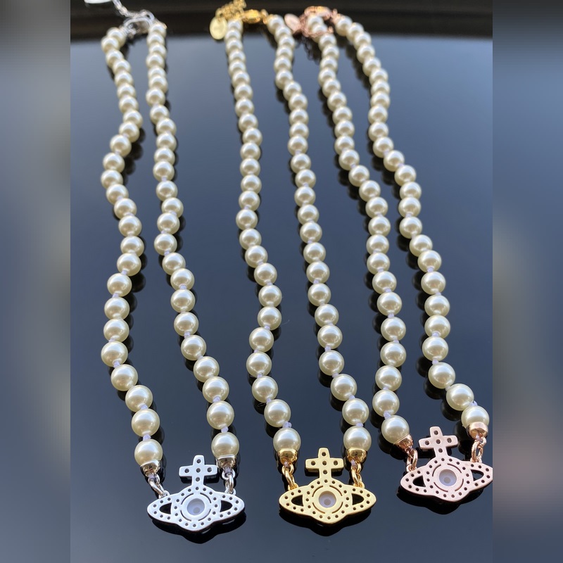 西太後項(xiàng)鍊 VIVIENNE WESTWOOD 土星鑲鑽珍珠項(xiàng)鍊 白金 黃金色