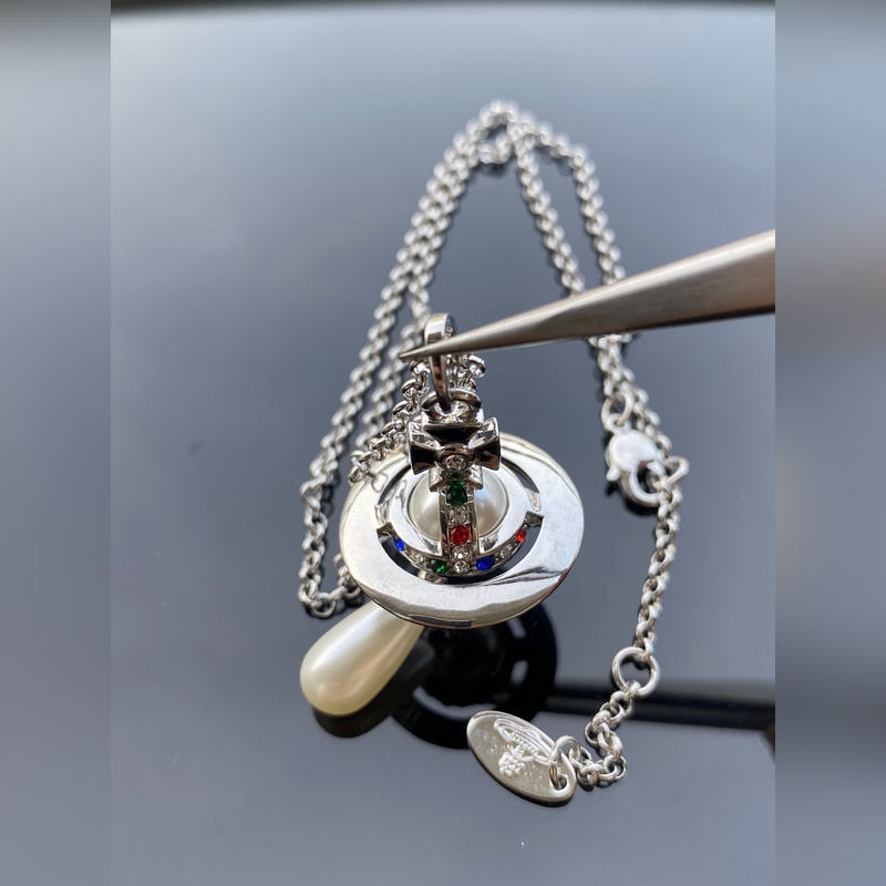 西太後項鍊 VIVIENNE WESTWOOD 土星鑲彩鑽水滴項鍊 白金