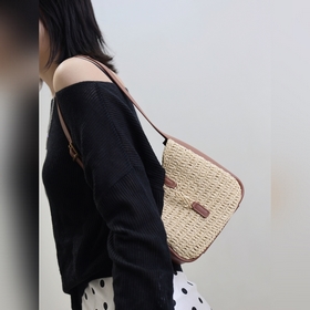 編織包徹底把海風(fēng) 落日 和自由焊在身上了 隨手拍都是博主的氛圍感大片