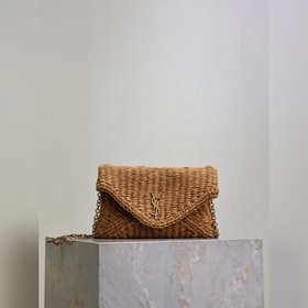 Calypso 麻繩編織鍊條包_ 全新推出一款鍊條手拿包 純手工麻繩編織設(shè)計 有