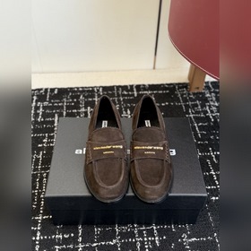 代購級 Alexander Wang 樂福鞋 大王這雙樂福鞋絕對是腿精必備神器