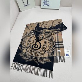 Burberry 新 風暴騎士雙面披肩 Size：210x50cm 材質：100