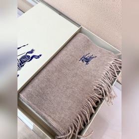 巴格圍巾 引流福利爆品 性價比之王 薅廠家羊毛 買到就是賺到 工廠轉型成本價處理