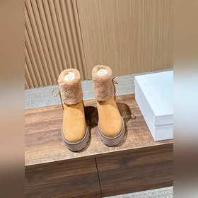 CELINE#思琳新款馬丁靴棉靴雪地靴系列 原版皮毛一體磨砂皮羊京3D立體log