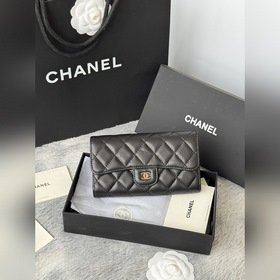 chanel 型號：2069、進口原版羊皮 三折錢包，中間帶零錢包 可放硬币 尺
