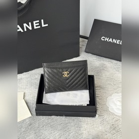 Chanel 進口原版球紋牛皮卡包給各種銀行卡、超市卡、購物卡、會員卡帶來便捷，