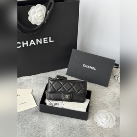 CHANEL原單品質，正面也帶卡位， 背面5個卡槽，經典款式！經常用卡包的朋友！