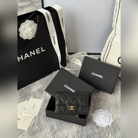 CHANEL小球 魚子醬 大球紋 經典系列 多個顔色。 顔色 ：如圖所示 新款c