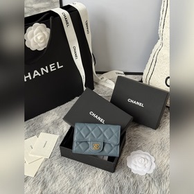 CHANEL小球 魚子醬 大球紋 經典系列 多個顔色。 顔色 ：如圖所示 新款c