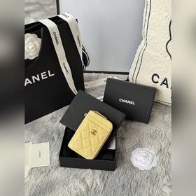 chanel -新款小拉鍊零錢包，這款小單拉卡包前幅後幅都增加了卡位！滿足用卡需