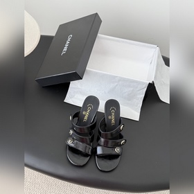 Chanel 25K春夏新品涼鞋系列 這一季山茶花系列真的超美 香奶奶家一貫的