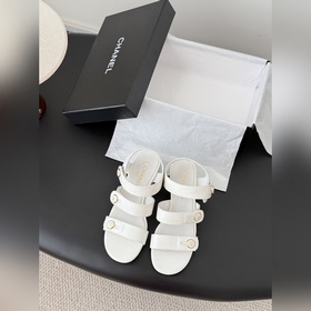 Chanel 25K春夏新品涼鞋系列 這一季山茶花系列真的超美 香奶奶家一貫的