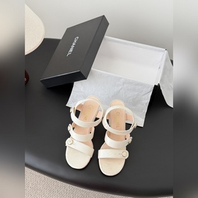 Chanel 25K春夏新品涼鞋系列 這一季山茶花系列真的超美 香奶奶家一貫的