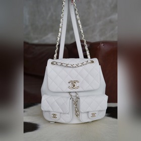 頂級進口原廠皮 所見即所得！  CHANEL 24A Duma雙肩包 正品皮