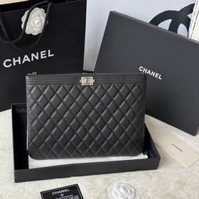 Chanel 小香原單手包 黑色魚子醬牛皮 小球紋 制作Leboy新款 依然很潮