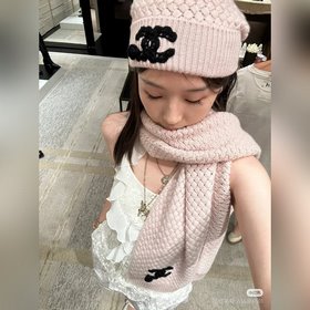小香編織紋路 勾花雙c 羊絨螺紋收口圍巾套裝 規格35*180 100%羊絨