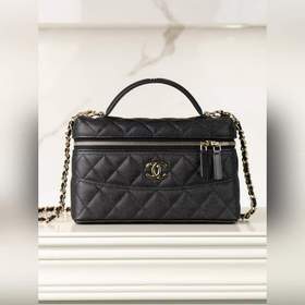 頂級進口原廠皮 所見即所得！  Chanel 25c 手柄盒子包 荔枝牛 黑金