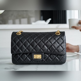頂級進口原廠皮 所見即所得！  CHANEL 複刻 . 小號正品皮 黑金 意
