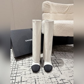 頂級版本 Chane 小香 25， 秋冬最新 走秀款 騎士 褲筒靴 美的太超過