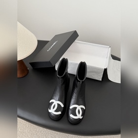 Chanel Vintage中古康鵬系列短靴 簡約而不簡單的款，上腳特别顯腳細
