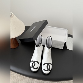 Chanel Vintage中古康鵬系列短靴 簡約而不簡單的款，上腳特别顯腳細