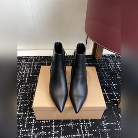 代購級 gianvito rossi 25 秋冬走秀新款短靴！ 今年最值得入手
