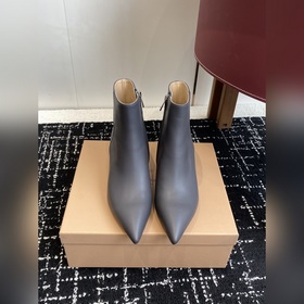 代購級 gianvito rossi 25 秋冬走秀新款短靴！ 今年最值得入手
