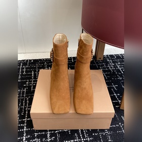 代購級 gianvito rossi 25 秋冬走秀新款短靴！ 今年最值得入手