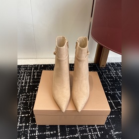 代購級 gianvito rossi 25 秋冬走秀新款短靴！ 今年最值得入手