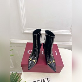 Gucci 古馳 25ss 2026秋冬新品馬銜扣尖頭側拉鍊高跟短靴 主打系列