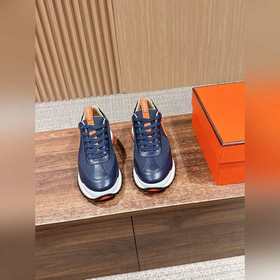 HERMES 愛馬仕新款男士運動鞋 時尚與舒适并存！ 經典的黑調網布鞋面，搭配