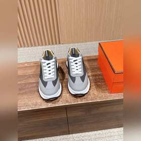HERMES 愛馬仕新款男士運動鞋 時尚與舒适并存！ 經典的黑調網布鞋面，搭配