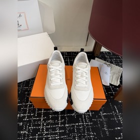 代購級 Hermes 情侶款 休閑鞋 愛馬仕作為奢侈品牌中的巨頭，所出的單品一直