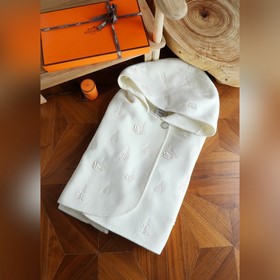 H立體刺繡連帽鬥篷 3D 立體刺繡 精緻的不行 雙面羊絨呢子面料 連帽款休閑好搭