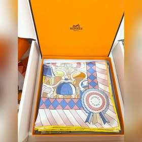 愛馬仕90方巾， 頂級雙面異色， 尺寸：90*90厘米 材質：100%桑蠶絲 愛