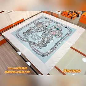 華麗的缰辔花卉版 90方巾 [18mm頂級真絲雙面同色絲巾] 手工卷邊斜紋真絲