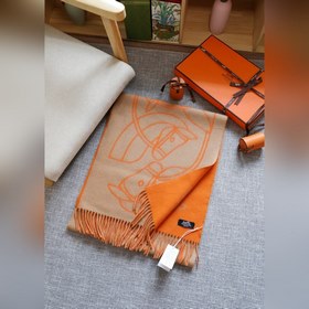 H家雙面馬頭披肩 加厚雙面提花，20的細度 手感堪比羊絨品質 原版開樣 顔色完美