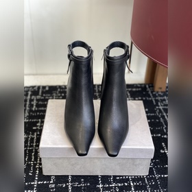 代購級 JIMMY CHOO 25ss 秋冬季新款 女士 小方頭短靴 拿鐵色海