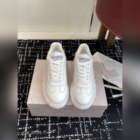 代購級 Jimmy Choo 25ss 最新休閑鞋，專櫃主打系列！代購級别！