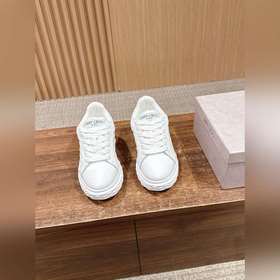 JIMMY CHOO Diamond Maxi F 周仰傑新款休閑鞋，采用 Di
