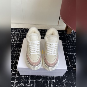 代購級 Jimmy Choo 25ss 最新休閑鞋，專櫃主打系列！代購級别！